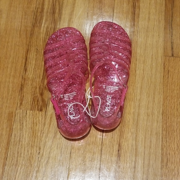 Sandals - Picture 1 of 5